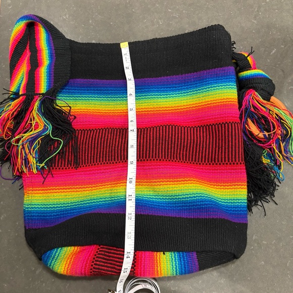 Colorful Fringe Shoulder Bag - Picture 2 of 3